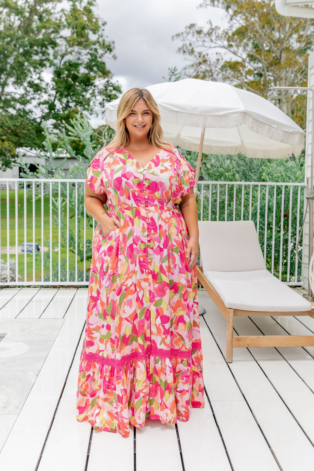 Vestido largo floral Louisa en Spring Bloom